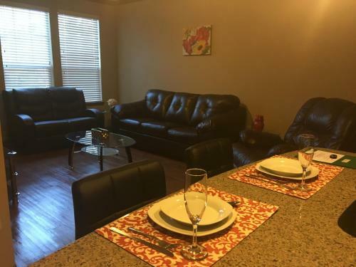 Resort Style Apartment/home - The Woodlands