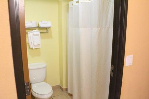 Hotel Days Inn & Suites North Stone Oak