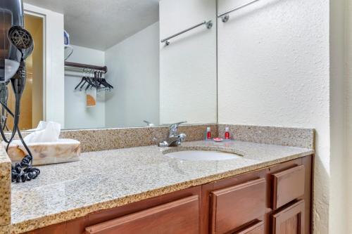 Motel Econo Lodge Inn & Suites Tyler
