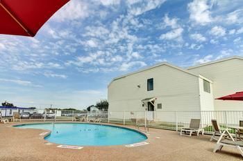 Motel 6 Waco South
