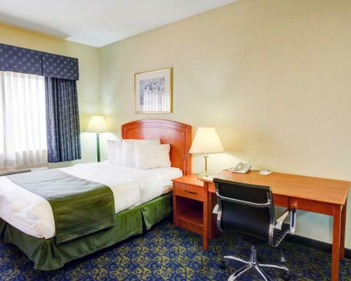 Hotel Quality Inn & Suites Baylor Stadium North