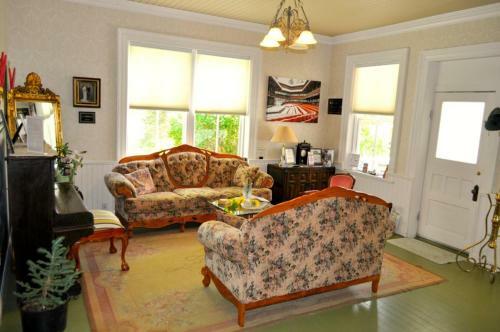 Bed & Breakfast The Iron Gate Inn