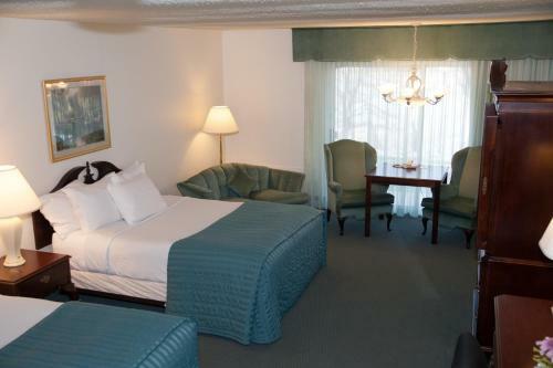 Hotel River Terrace Inn