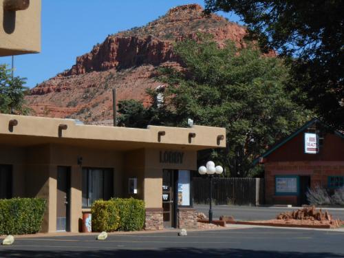 Motel Redrock Country Inn