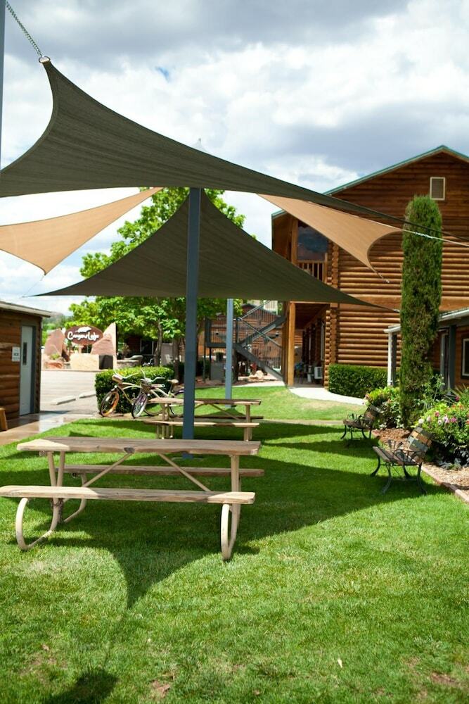 Motel Canyons Lodge- A Canyons Collection Property