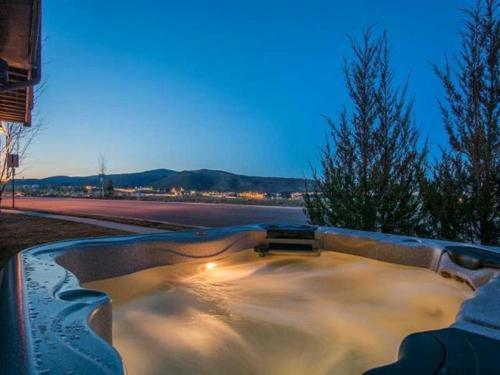 Bear Hollow By Lespri Property Management