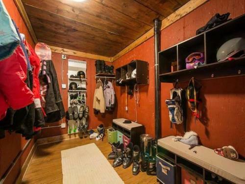 Bear Hollow By Lespri Property Management