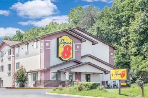 Motel Super 8 By Wyndham Roanoke Va