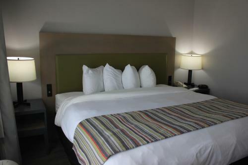 Hotel Country Inn & Suites By Radisson, Roanoke, Va