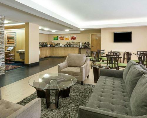 Hotel Quality Inn Richmond Airport