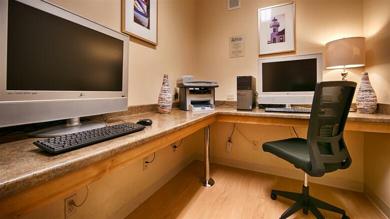 Hotel Best Western Plus Navigator Inn & Suites