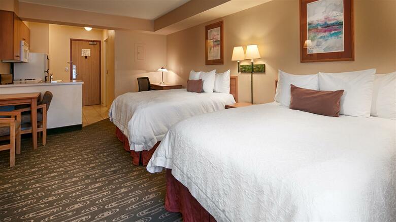 Hotel Best Western Plus Navigator Inn & Suites
