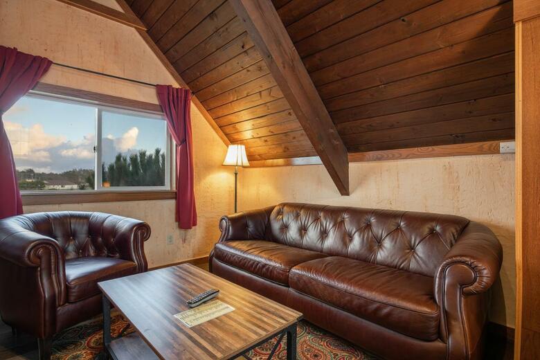 Oasis Motel