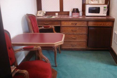 Motel Sequim West Inn