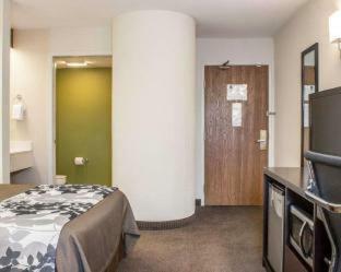 Hotel Sleep Inn Seatac