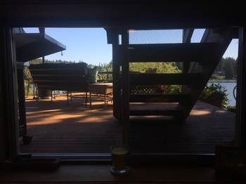 Cottage Lake Tree House Bed And Breakfast
