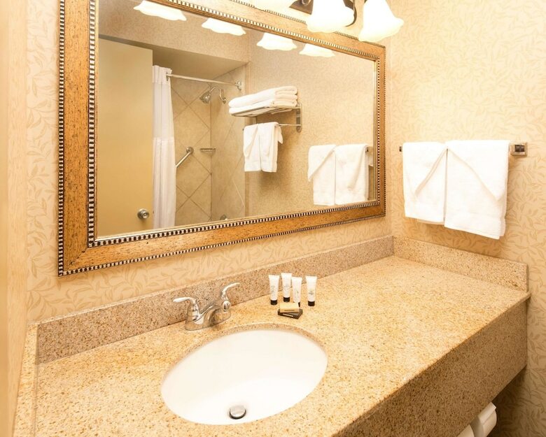 Red Lion Hotel Wenatchee
