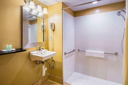 Hotel Quality Inn Fairmont