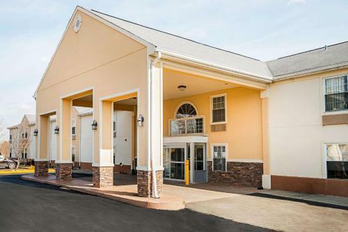 Hotel Quality Inn Fairmont