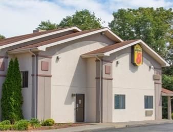 Hotel Super 8 Lewisburg