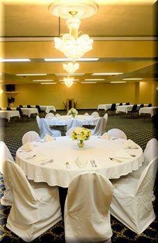 Hotel M & Conference Center