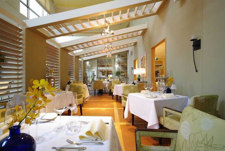 Sofitel Saigon Plaza Hotel
