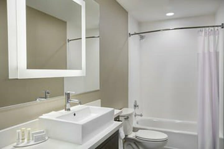 Hotel Springhill Suites By Marriott Milwaukee Downtown