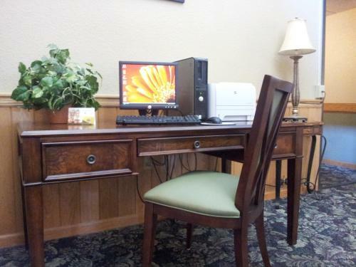 Cobblestone Hotel And Suites - Wisconsin Rapids