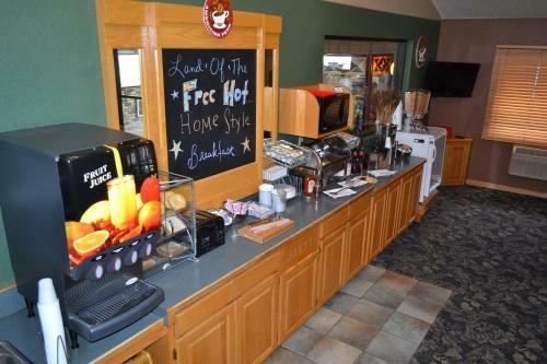 Cobblestone Hotel And Suites - Wisconsin Rapids