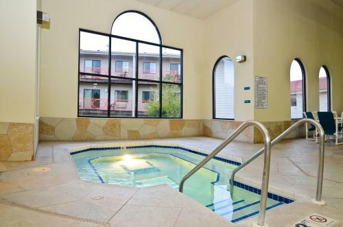 Atlantis Waterpark Hotel