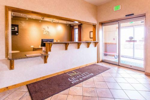Hotel Quality Inn & Suites - University