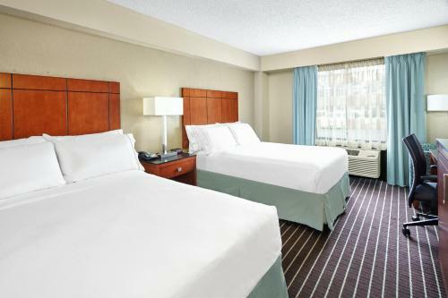 Holiday Inn Express Hotels- Hampton