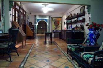 Hotel Hacienda Tamarindo