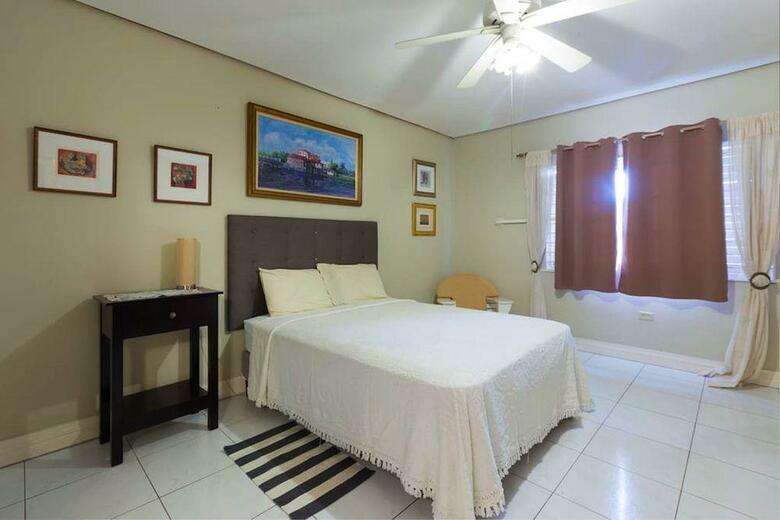 Hotel Chester Avenue Bed & Breakfast