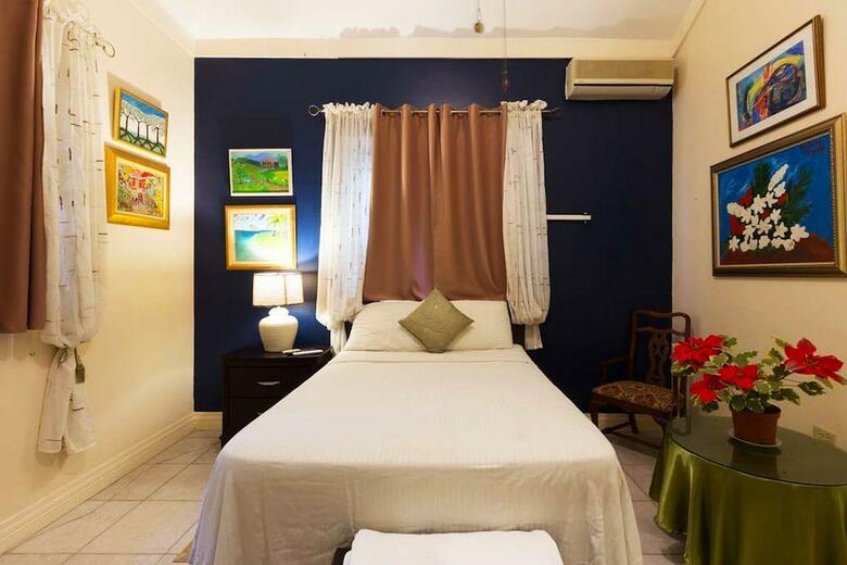 Hotel Chester Avenue Bed & Breakfast