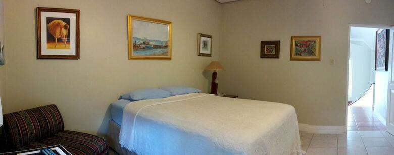 Hotel Chester Avenue Bed & Breakfast