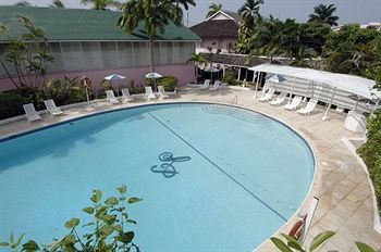 Shaw Park Beach Hotel All Inclusive