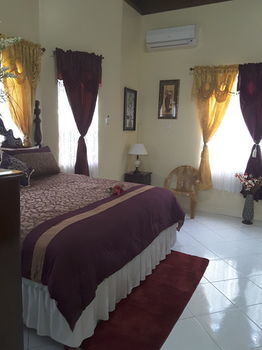 Hotel Cazwin Villa