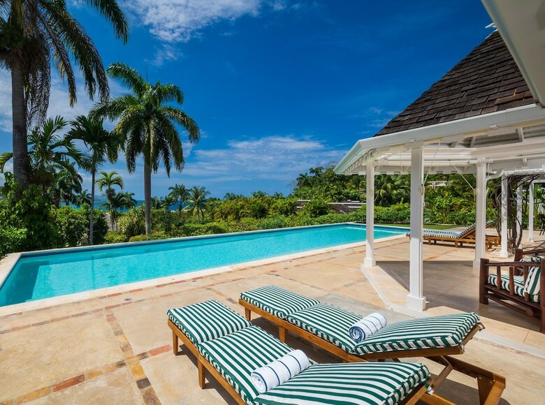 Apartamento Round Hill Hotel And Villas