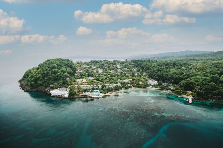 Apartamento Round Hill Hotel And Villas