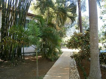 Hotel Coral Seas Garden Resort