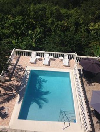 Hotel Retreat Guesthouse Luxury Suites