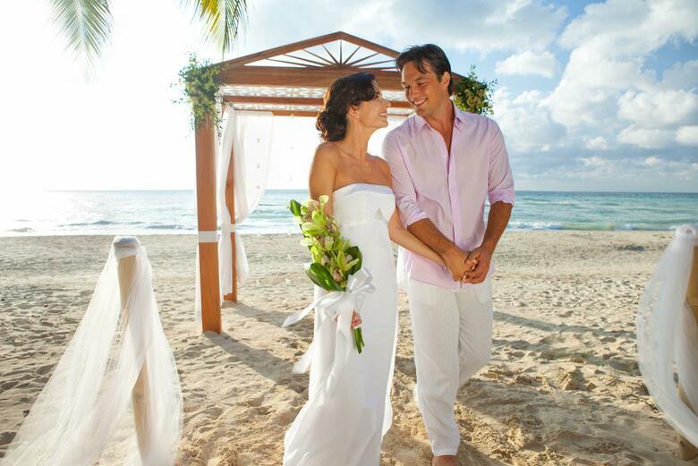 Hotel Couples Swept Away All Inclusive