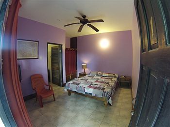 Apartamento Sunrise Club Hotel Restaurant & Bar