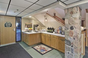 Hotel Boarders Inn & Suites - Faribault, Mn