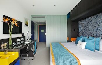 Hotel Zone By The Park Coimbatore