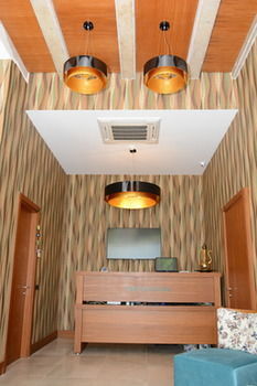 Hotel Bomontist Suit