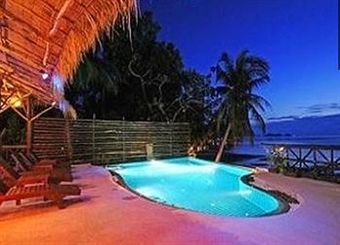 Hotel Beyond The Blue Horizon Resort