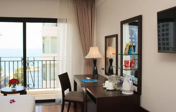 Legendsea Hotel