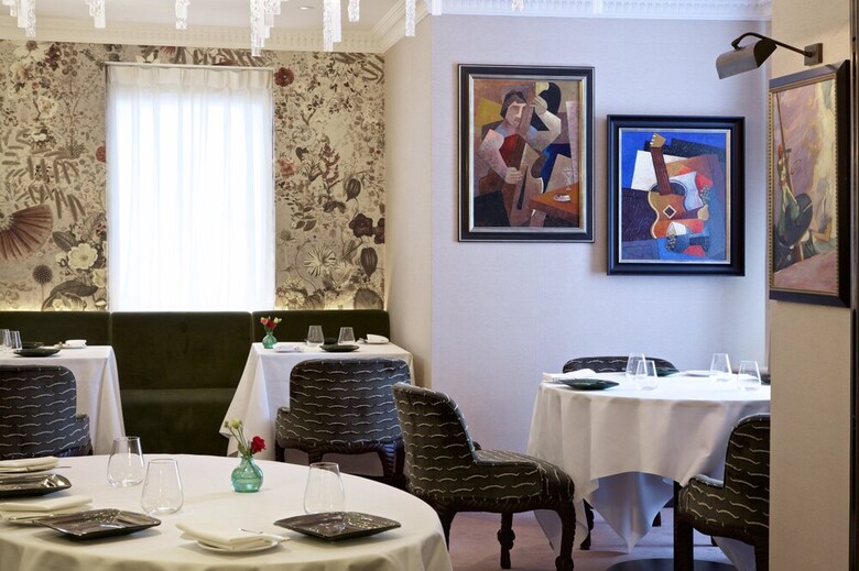 St James Hotel & Club
